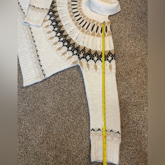 Old Navy Cozy Fair Isle Cable-Knit Turtleneck Sweater for Women / Size Large - Picture 6 of 10